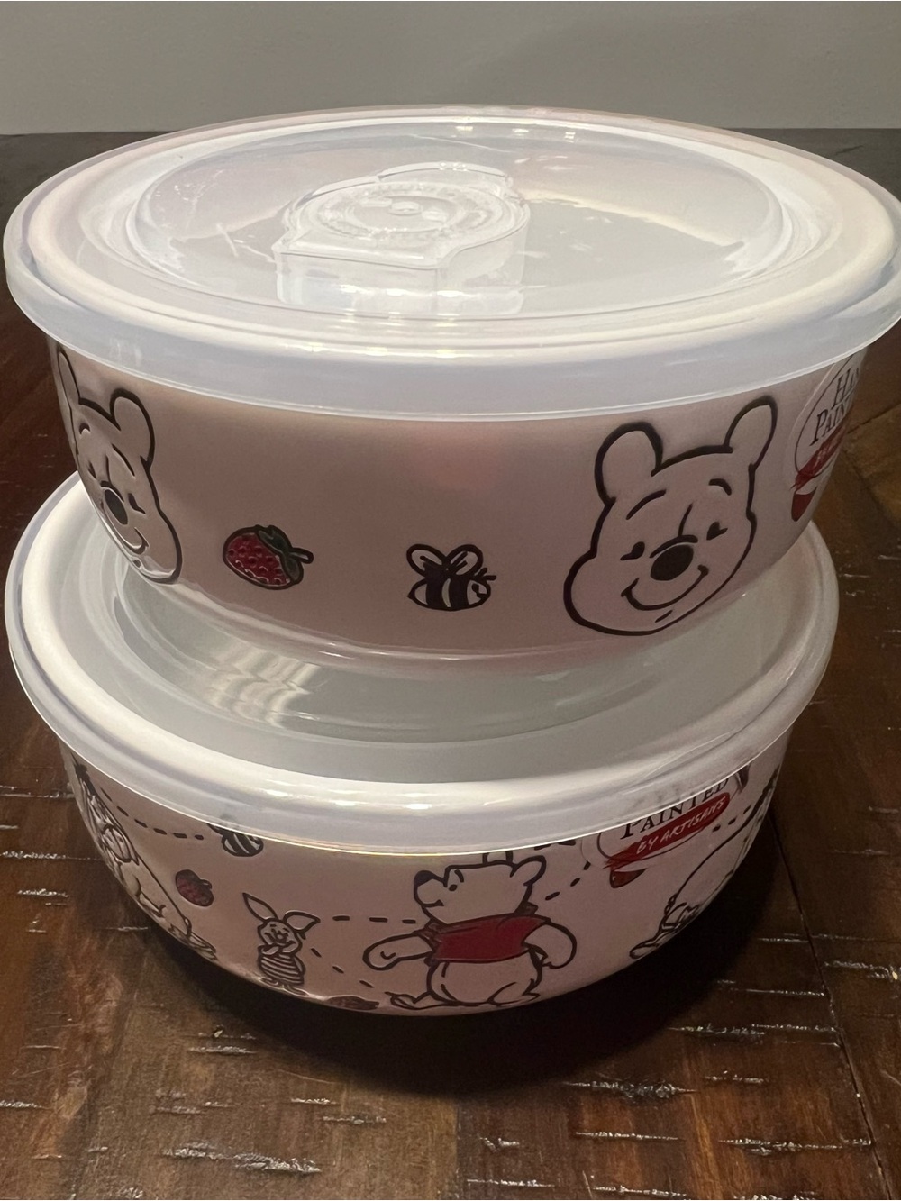 Disney Winnie the Pooh Strawberry Nesting Bowls with Pressure Release Lids Set